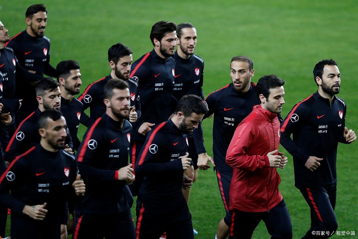 今晚德国杯焦点战；萨克拉门托国王复出首秀；目标明确；轮换策略成焦点的简单介绍