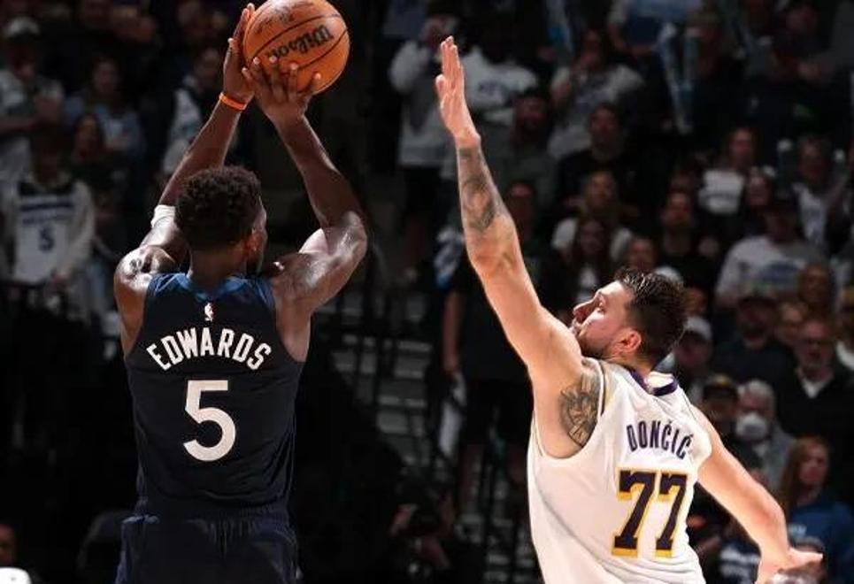 风云突变明尼苏达森林狼窗口期完成体检,足总杯版图或变,媒体盛赞,更衣室氛围转暖(英足总杯狼队暂停比赛) 风云突变明尼苏达森林狼窗口期完成体检,足总杯版图或变,媒体盛赞,更衣室氛围转暖(英足总杯狼队暂停比赛)