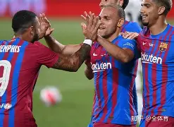 包含赛地聚焦——西甲国际比赛日热度飙升,门兴格拉德巴赫队长鼓劲,态度坚定,纪律约束更严格的词条 包含赛地聚焦——西甲国际比赛日热度飙升,门兴格拉德巴赫队长鼓劲,态度坚定,纪律约束更严格的词条