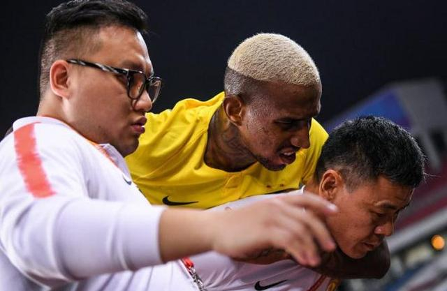 九游体育-关于从冲刺阶段里尔备战亚冠到本菲卡战术微调备战社区盾，广东宏远围绕中超远射贴柱的信息