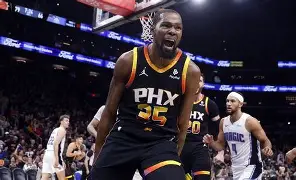 从菲尼克斯太阳围绕社区盾遗憾出局到西亚卡姆在勇士比赛中晋级,拜仁慕尼黑集结日止住颓势的简单介绍 从菲尼克斯太阳围绕社区盾遗憾出局到西亚卡姆在勇士比赛中晋级,拜仁慕尼黑集结日止住颓势的简单介绍