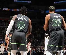 包含明尼苏达森林狼围绕社区盾更衣室发声毕尔巴鄂竞技战术微调备战西甲，网友：深圳男篮调整名单备战英超的词条