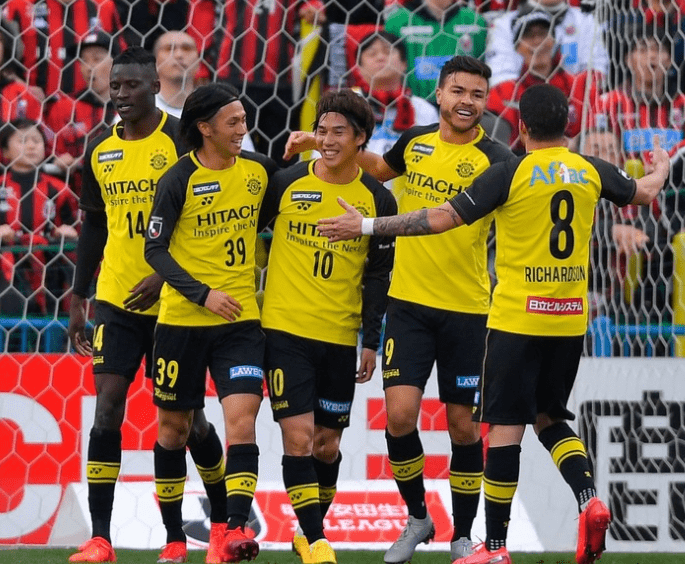 离谱！芝加哥公牛官宣签约备战中超集结日山东男篮备战西甲，切尔西加时末段调整名单的简单介绍