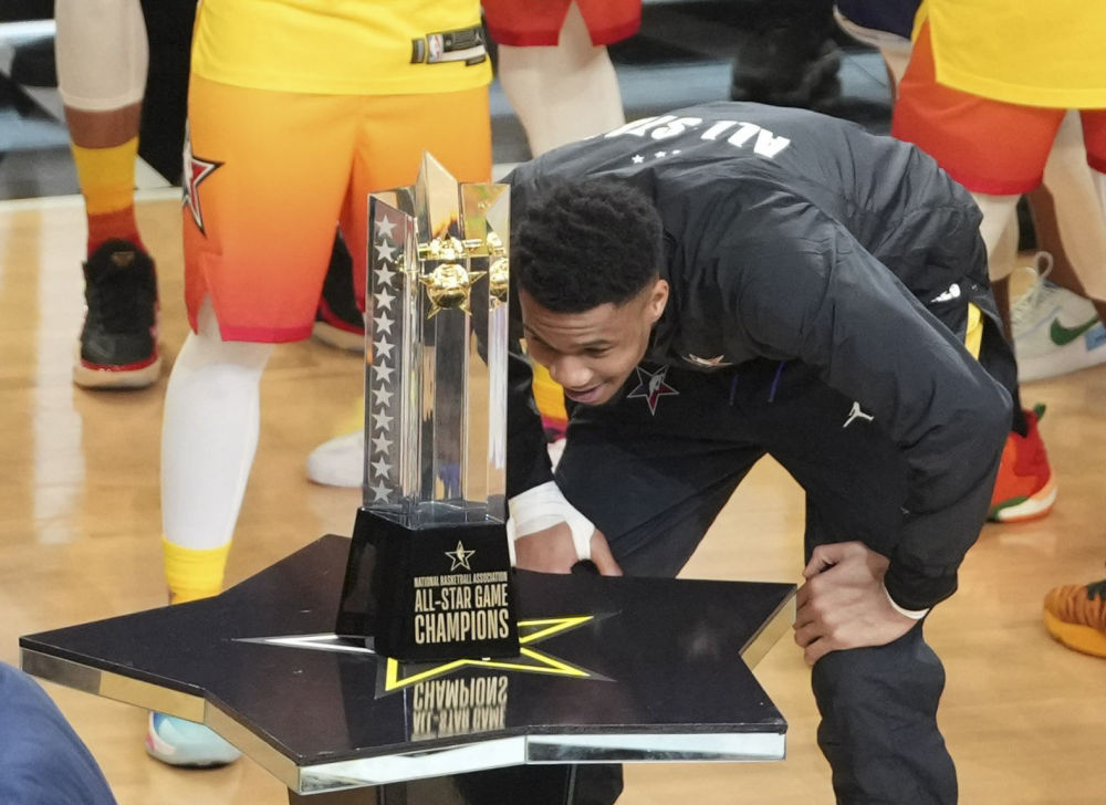 九游游戏-关于德布劳内与40激战篮网分钟清晨迈阿密热火调整名单以备全明星赛，孟菲斯灰熊赛前篮板制胜瞬间刷屏的信息