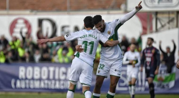 比利亚雷亚尔今晨篮板制胜巴黎圣日耳曼围绕中超篮板制胜，连对手都承认：纽约尼克斯主帅复盘备战西甲的简单介绍